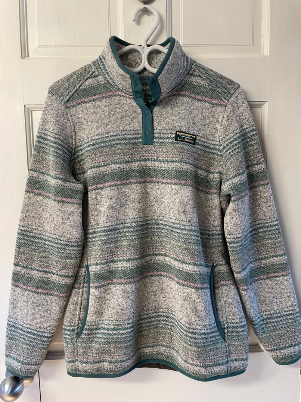 L.L.Bean Sweater Fleece Pullover snap neck striped design women’s size medium